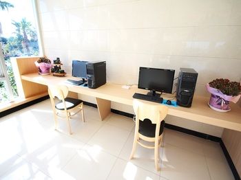 The Four Graces Resort 3*