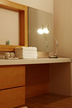 HS Tourist Hotel 3*