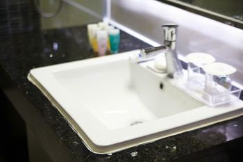 HS Tourist Hotel 3*