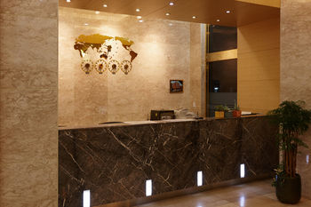 HS Tourist Hotel 3*