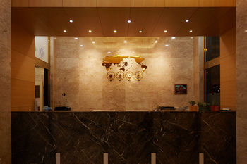 HS Tourist Hotel 3*