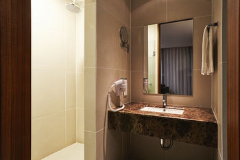 Hotel Square Ansan 4*