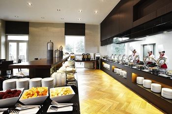 Hotel Square Ansan 4*