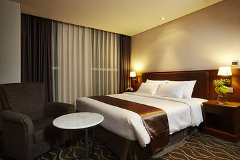 Hotel Square Ansan 4*