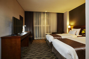 Hotel Square Ansan 4*