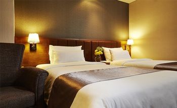 Hotel Square Ansan 4*