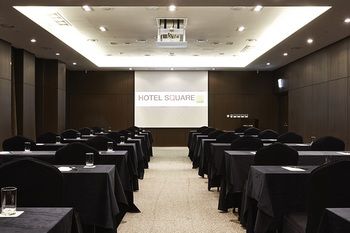 Hotel Square Ansan 4*