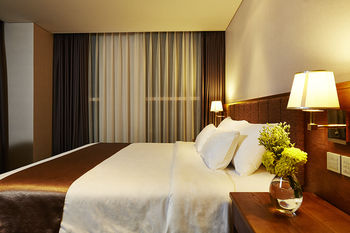 Hotel Square Ansan 4*