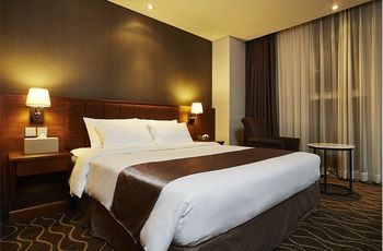 Hotel Square Ansan 4*