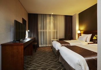 Hotel Square Ansan 4*