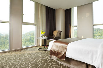 Hotel Square Ansan 4*