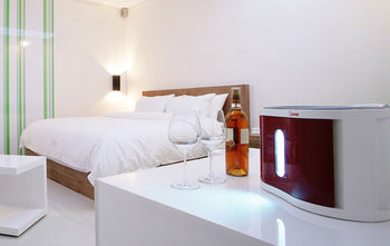 Antives Hotel 3*
