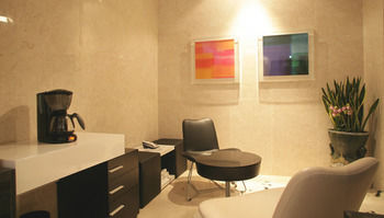 Antives Hotel 3*