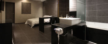 Antives Hotel 3*