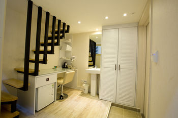 Hotel The-Ore 3*