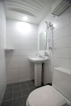 K-Guesthouse Dongdaemun Premium 2 2*