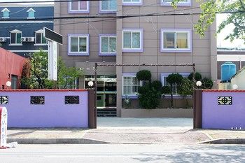 Nabijam Motel 2*
