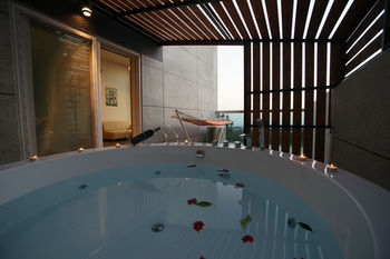 Donnaekohill Resort 3*