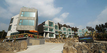 Donnaekohill Resort 3*