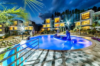 Donnaekohill Resort 3*