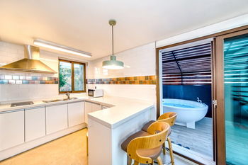 Donnaekohill Resort 3*