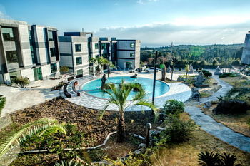 Donnaekohill Resort 3*