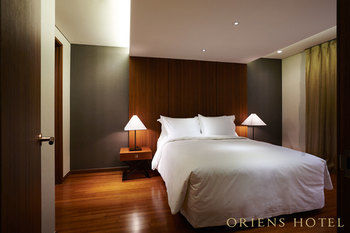 Oriens Hotel & Residences 3*