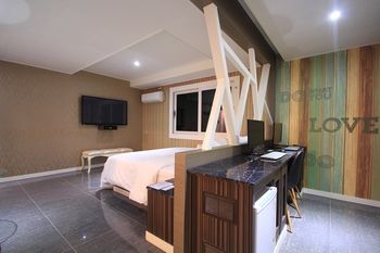 Star Motel 2*