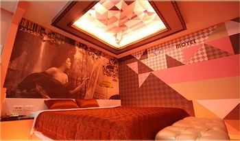 Star Motel 2*