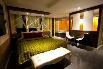 Star Motel 2*