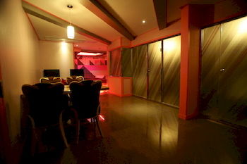 Star Motel 2*