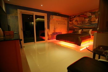 Star Motel 2*