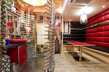 Koam Tourist Hotel 3*