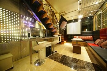 Koam Tourist Hotel 3*