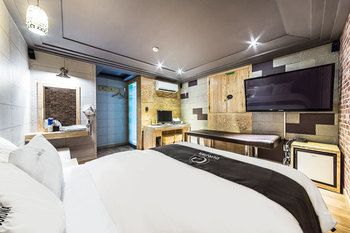 Duruwa Hotel 2*