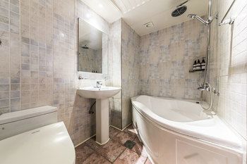 Duruwa Hotel 2*