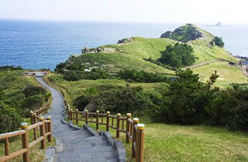 Jeju Bunker Hotel & Resort 2*
