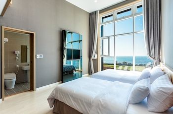 Rich Hotel 3*