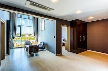 Rich Hotel 3*