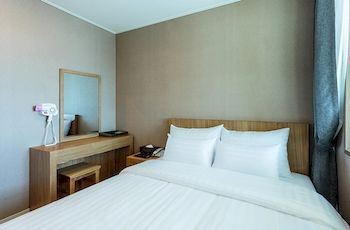 Rich Hotel 3*