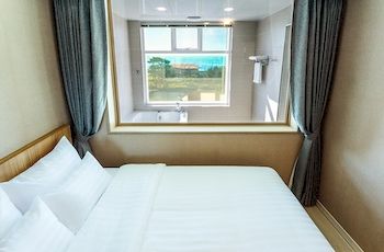 Rich Hotel 3*