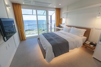 Rich Hotel 3*
