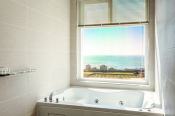 Rich Hotel 3*