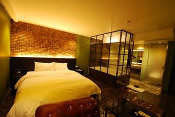 Hotel BUTI & 2*