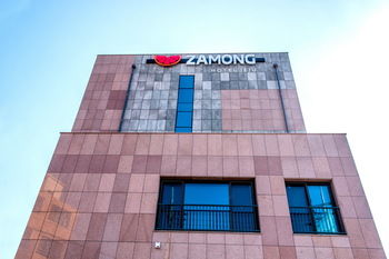 Zamong Hotel 2*