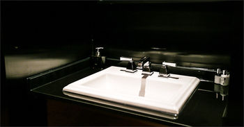 Amare Hotel Jakjeon 3*