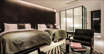 Amare Hotel Jakjeon 3*