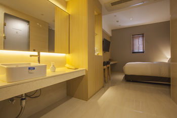 Top Cloud Hotel Suwon 3*