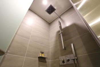Top Cloud Hotel Suwon 3*
