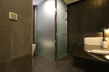 Top Cloud Hotel Suwon 3*